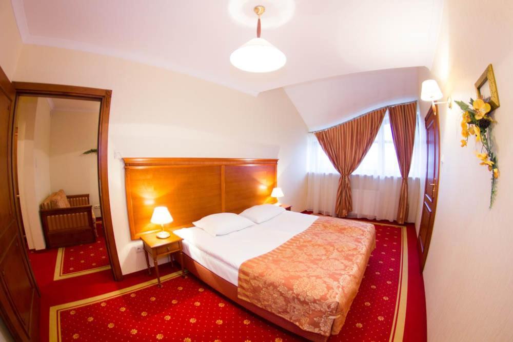 Hotel Stodolka Cminsk Exterior foto